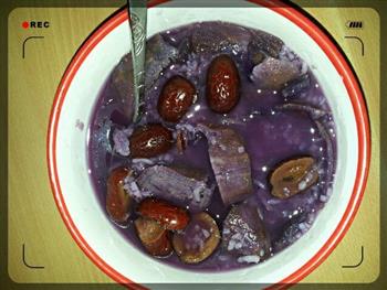 红枣紫薯粥的做法步骤1