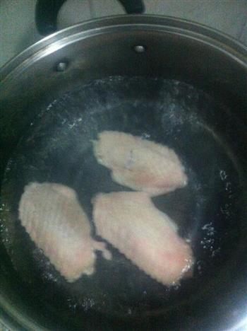蜜汁鸡翅平底锅也要做出烧烤味的做法步骤2