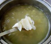 薏米百合绿豆粥的做法步骤6