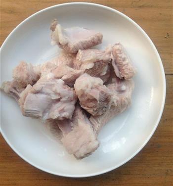 家常菜-红枣平菇排骨汤的做法步骤4