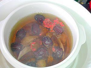 红枣炖乳鸽汤的做法步骤7
