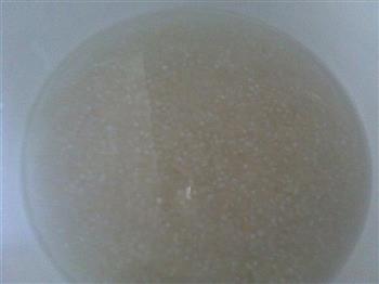 紫薯椰汁牛奶西米露的做法步骤2