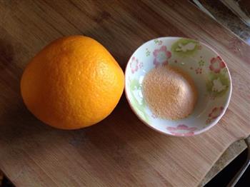 非常简单自制带果粒的橙汁的做法步骤1