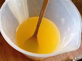 非常简单自制带果粒的橙汁的做法步骤2