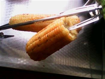 烤玉米的做法步骤3