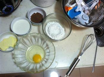 酥皮可可蛋糕的做法步骤1