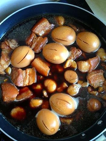 板栗鸡蛋红烧肉的做法步骤4