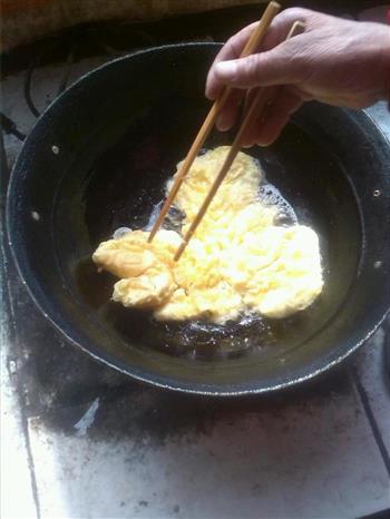 韭菜鸡蛋水饺的做法步骤2