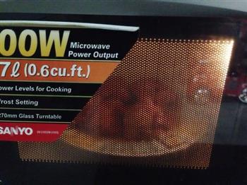 微波炉版肉酱烤猪排的做法步骤3