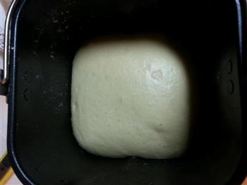 香肠面包的做法步骤1