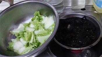 黑白菜的做法步骤1
