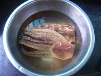 绿豆莲藕章鱼清汤的做法图解3