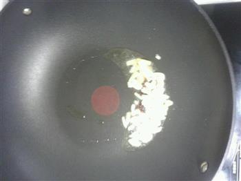 红烧猪手  十  鲜菇汤的做法步骤3