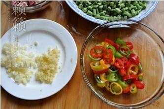 橄菜豇豆碎的做法图解2