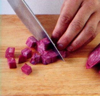 腊味紫薯饭的做法图解1