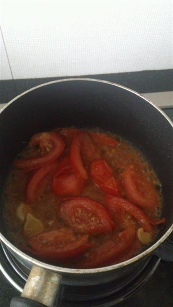 西红柿海鲜汤的做法步骤4