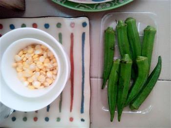 秋葵炒饭的做法步骤2