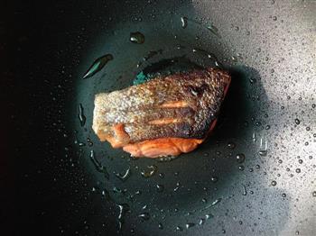 香煎阿拉斯加红鲑鱼-sockeye salmon的做法图解4