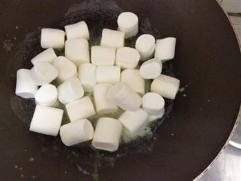 棉花糖抹茶牛軋糖的做法步骤4
