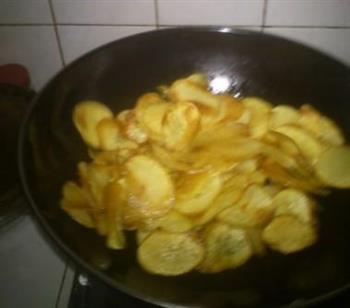 炸土豆片的做法步骤8