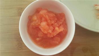 番茄甜虾拌面的做法步骤2