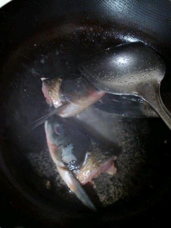 鱼头豆腐汤的做法图解5