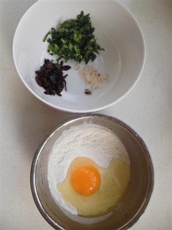 牛肉蔬菜鸡蛋卷 宝宝小辅食的做法步骤1