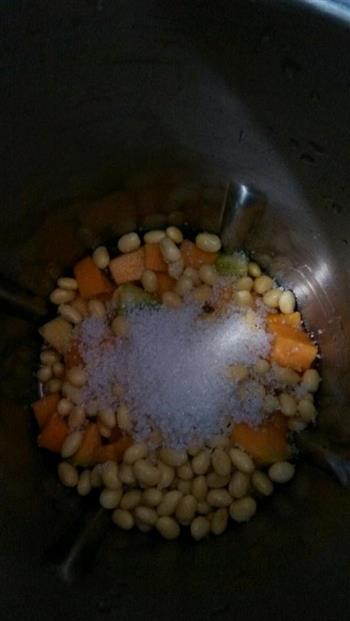 黄豆南瓜豆浆的做法步骤2