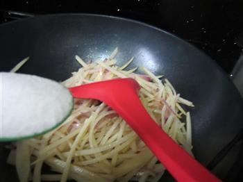 糖醋土豆洋葱丝的做法步骤4