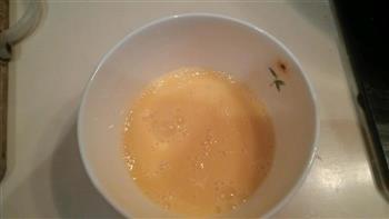 超简单清香的莴笋叶蛋花汤的做法图解4