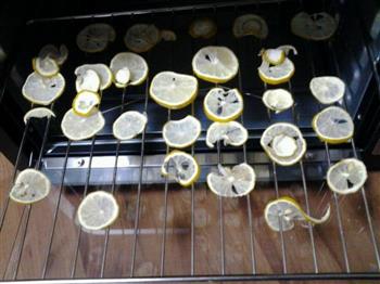 自制柠檬片柠檬干的做法图解1