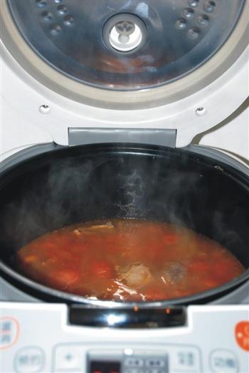 土豆番茄牛腩汤的做法步骤9