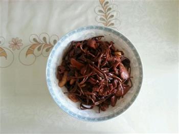 茶树菇烧肉的做法步骤1