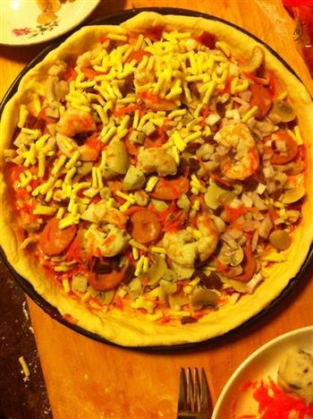 蘑菇海鲜披萨的做法步骤10