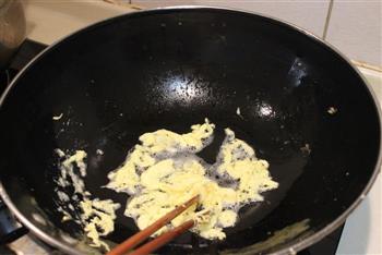 韭菜鸡蛋三鲜馅饺子的做法步骤4
