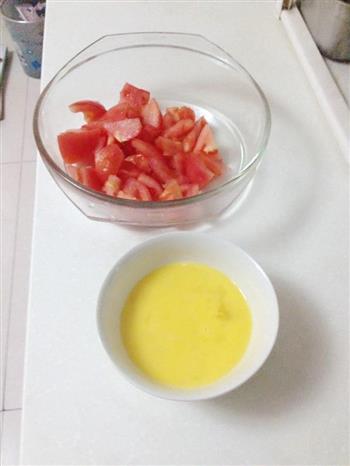 番茄炒蛋盖浇饭的做法步骤3