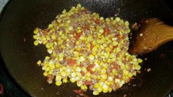 西红柿肉沫炒玉米的做法步骤7