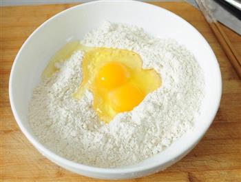 翡翠鸡蛋疙瘩汤的做法步骤1