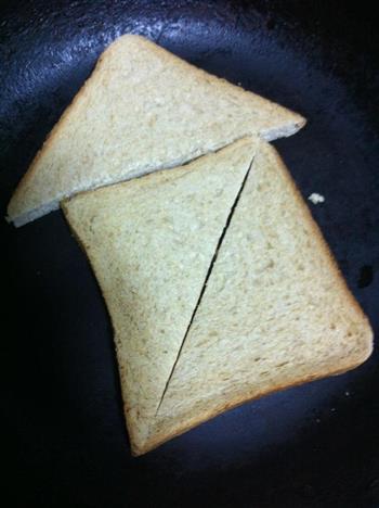 全麦金枪鱼三明治的做法步骤2