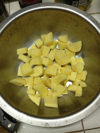 土豆烧肉的做法步骤2