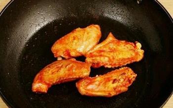 新鲜的滋味-韩味煎鸡翅的做法步骤4