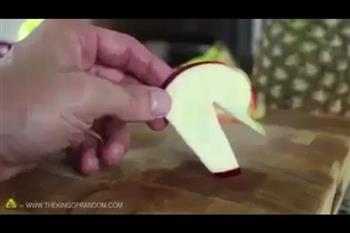 ＂苹果天鹅＂手把手教你拼盘装饰的做法图解15