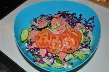 金枪鱼蔬菜沙拉的做法步骤10