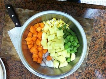 沙茶牛肉汤的做法步骤2