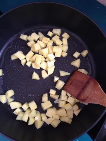 简单香煎小土豆的做法步骤4