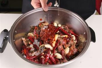 自动烹饪锅做正宗川味麻辣鸡脖的做法的做法图解4