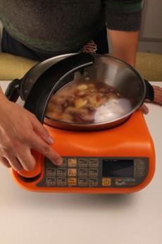 自动烹饪锅做正宗川味麻辣鸡脖的做法的做法步骤5