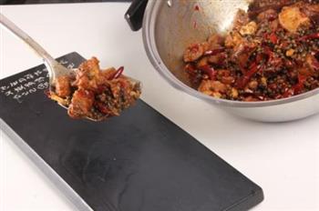 自动烹饪锅做正宗川味麻辣鸡脖的做法的做法步骤6