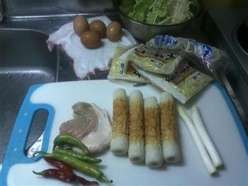 家常日式炒面，十分钟懒人料理的做法步骤1
