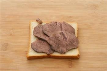 酱牛肉三明治的做法步骤1